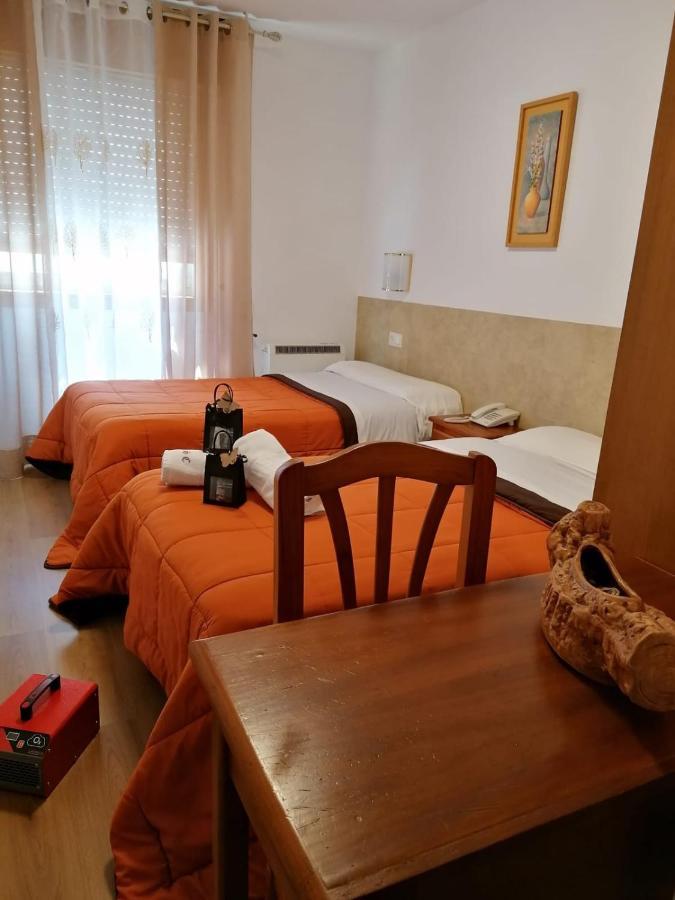 Pension Santa Clara A Coruña Zewnętrze zdjęcie