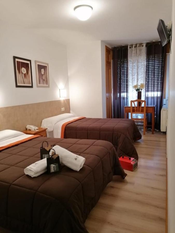 Pension Santa Clara A Coruña Zewnętrze zdjęcie